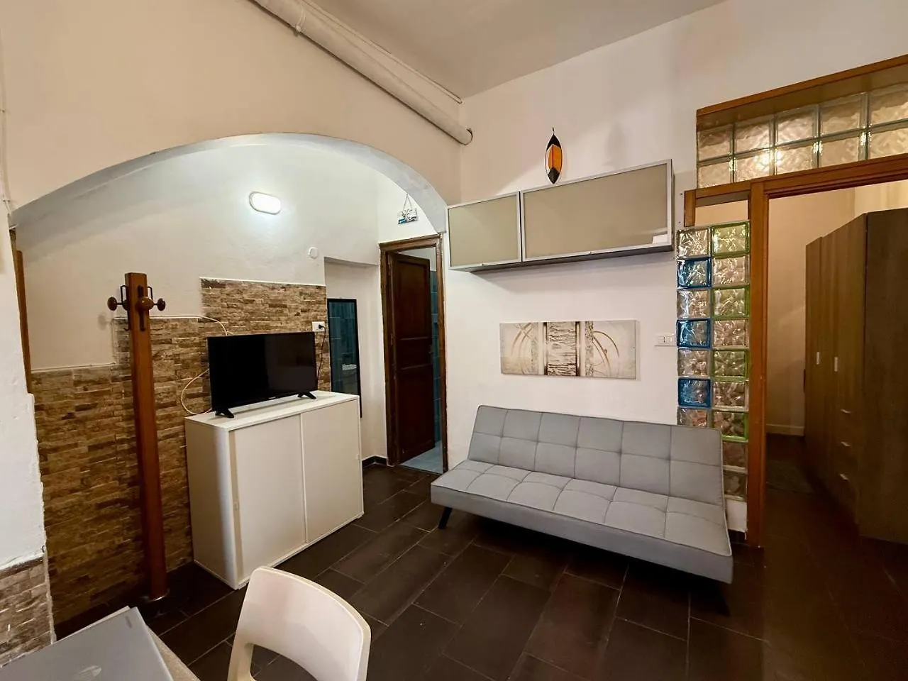 Mazzini House Apartment Isola delle Femmine 0*,